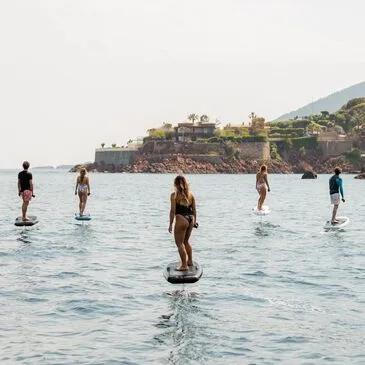 Surf et Sport de Glisse proche Golfe de Saint-Tropez