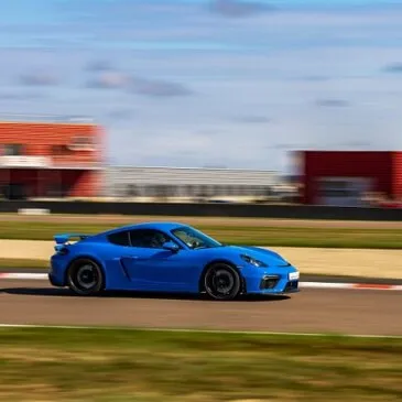 Réserver Stage de Pilotage Multi Sportives en Rhône-Alpes Réserver Stage de Pilotage Multi Sportives en Rhône-Alpes