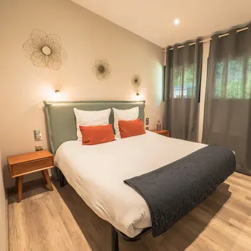 Weekend et Hébergement Insolite proche Saint-Affrique, à 30 min de Millau Weekend et Hébergement Insolite proche Saint-Affrique, à 30 min de Millau