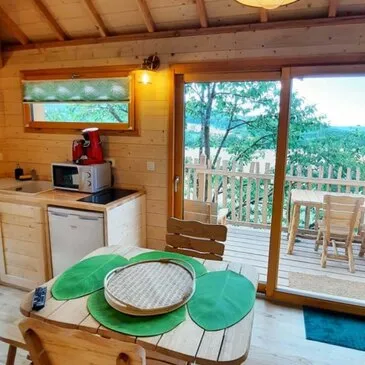 Weekend et Hébergement Insolite, département Drôme Weekend et Hébergement Insolite, département Drôme