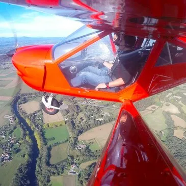 Initiation au Pilotage d'ULM Multiaxe près de Pau Initiation au Pilotage d'ULM Multiaxe près de Pau