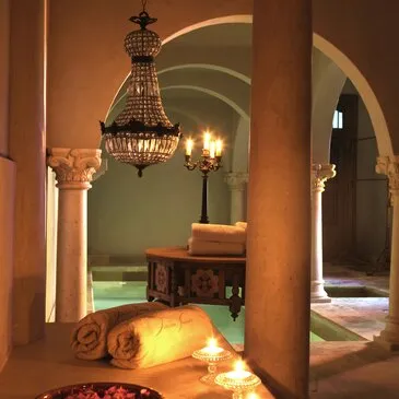 Nîmes, Gard (30) - Week end en Hôtel Spa Nîmes, Gard (30) - Week end en Hôtel Spa