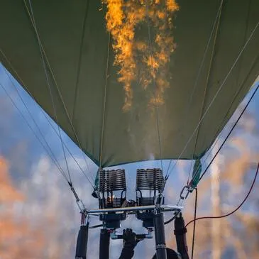Baptême de l'air montgolfière, département Indre et loire Baptême de l'air montgolfière, département Indre et loire