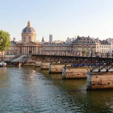 Balade en bateau proche Paris Balade en bateau proche Paris