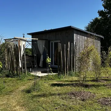 Nuit en Écolodge avec Bain Nordique Privatif près de Nantes