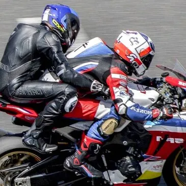 Baptême Sensations en Moto Honda - Circuit de Lédenon en région Languedoc-Roussillon