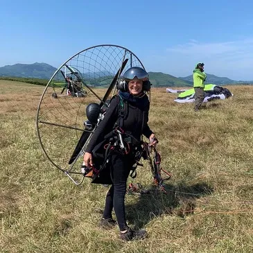 Baptême de l'air paramoteur, département Pyrénées atlantiques Baptême de l'air paramoteur, département Pyrénées atlantiques