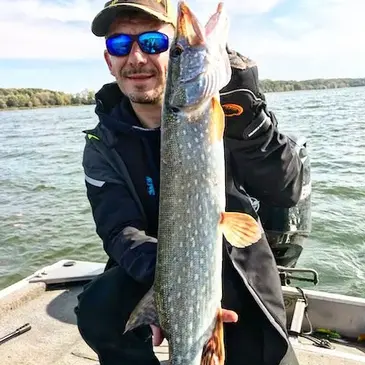 Pêche Sportive à Grandcamp-Maisy Pêche Sportive à Grandcamp-Maisy