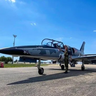 Vol en Avion de chasse près de Nantes Vol en Avion de chasse près de Nantes