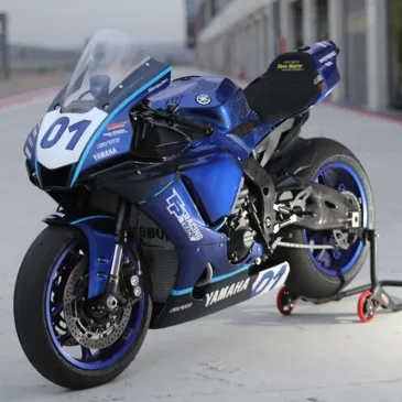 Stage de Pilotage Moto Yamaha - Circuit de Magny-Cours en région Bourgogne
