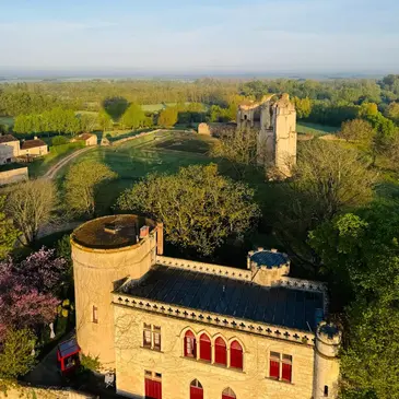 Epannes, à 40 min de Fontenay-le-Comte, Deux sèvres (79) - Baptême de l'air montgolfière Epannes, à 40 min de Fontenay-le-Comte, Deux sèvres (79) - Baptême de l'air montgolfière