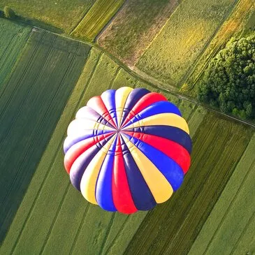 Baptême de l'air montgolfière, département Nièvre Baptême de l'air montgolfière, département Nièvre