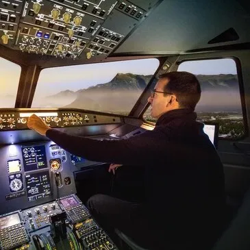 Simulateur de Vol en Avion de Ligne près de Genève Simulateur de Vol en Avion de Ligne près de Genève