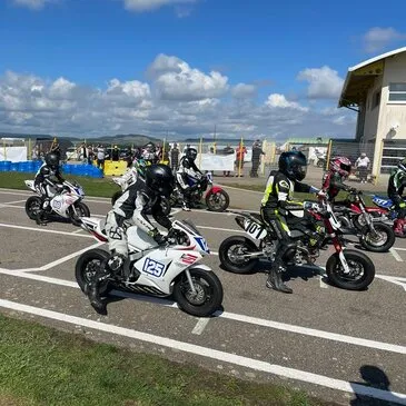 Stage de pilotage moto en région Bourgogne Stage de pilotage moto en région Bourgogne