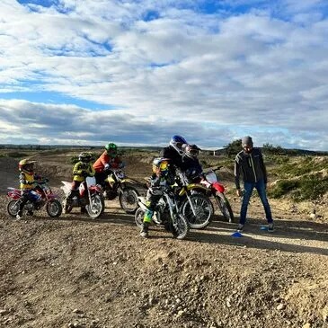 Stage de Moto-Cross près de Marseille en région PACA et Corse Stage de Moto-Cross près de Marseille en région PACA et Corse