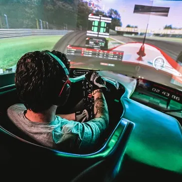 Simulateur de Pilotage en Formule 1 à Caen