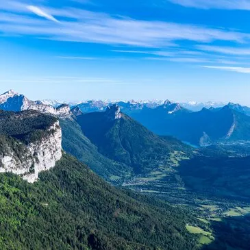 Réserver Baptême en ULM et Autogire département Haute savoie Réserver Baptême en ULM et Autogire département Haute savoie