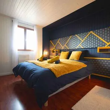 Autoire, à 30 min de Rocamadour, Lot (46) - Weekend et Hébergement Insolite Autoire, à 30 min de Rocamadour, Lot (46) - Weekend et Hébergement Insolite