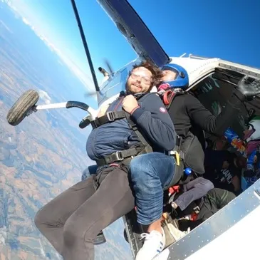 Saut en parachute, département Hautes pyrénées Saut en parachute, département Hautes pyrénées