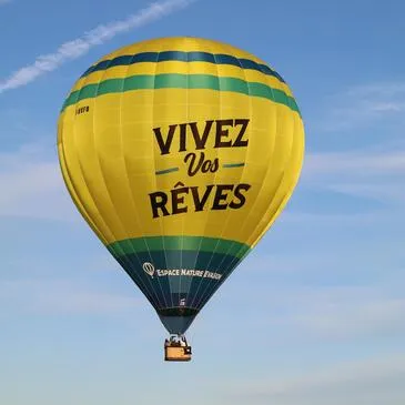 Baptême de l'air montgolfière en région Auvergne Baptême de l'air montgolfière en région Auvergne