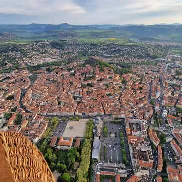 Vol en Montgolfière à Polignac en région Auvergne Vol en Montgolfière à Polignac en région Auvergne