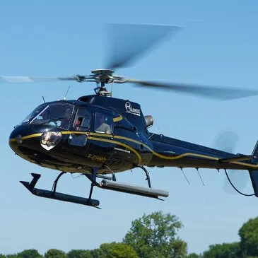 Baptême de l'air hélicoptère, département Charente maritime Baptême de l'air hélicoptère, département Charente maritime