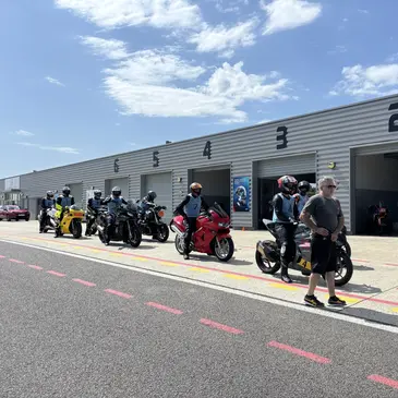Charente maritime (17) Poitou-Charentes - Stage de Pilotage Charente maritime (17) Poitou-Charentes - Stage de Pilotage