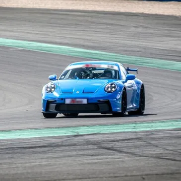 Stage en Porsche 992 GT3 - Circuit des Ecuyers en région Picardie