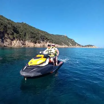 Jet ski Scooter des mers en région PACA et Corse Jet ski Scooter des mers en région PACA et Corse