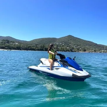 Randonnée en Jet Ski aux Iles Sanguinaires à Ajaccio en région PACA et Corse Randonnée en Jet Ski aux Iles Sanguinaires à Ajaccio en région PACA et Corse