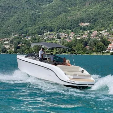 Balade en bateau en région Rhône-Alpes Balade en bateau en région Rhône-Alpes