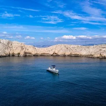 Balade en bateau en région PACA et Corse Balade en bateau en région PACA et Corse