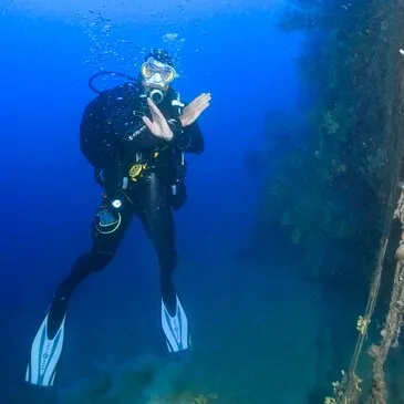 Initiation à la Plongée à Menton Initiation à la Plongée à Menton