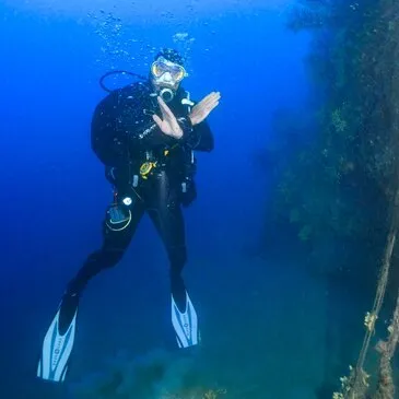 Sport Aquatique en région PACA et Corse Sport Aquatique en région PACA et Corse