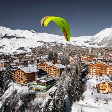 Baptême en Parapente à Verbier en région Suisse Baptême en Parapente à Verbier en région Suisse