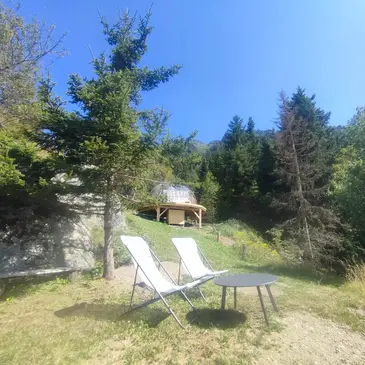 Réserver Weekend et Hébergement Insolite en Rhône-Alpes