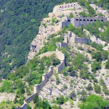 Réserver Baptême en ULM et Autogire en PACA et Corse Réserver Baptême en ULM et Autogire en PACA et Corse