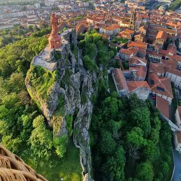 Baptême de l'air montgolfière, département Haute loire Baptême de l'air montgolfière, département Haute loire
