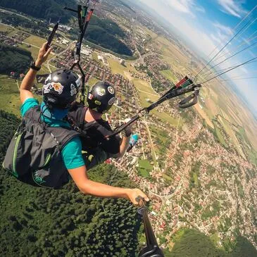 Aéroport du Castellet, Var (83) - Saut en parachute Aéroport du Castellet, Var (83) - Saut en parachute
