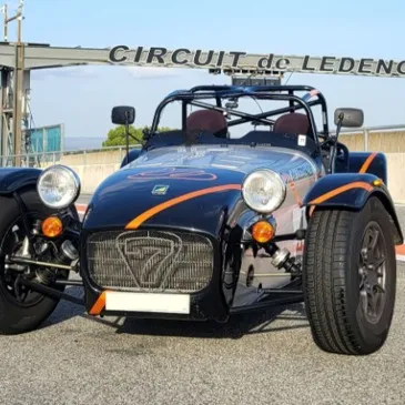 Baptême en Caterham - Circuit de Lédenon Baptême en Caterham - Circuit de Lédenon