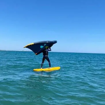 Initiation au Wing Foil à Palavas les Flots Initiation au Wing Foil à Palavas les Flots