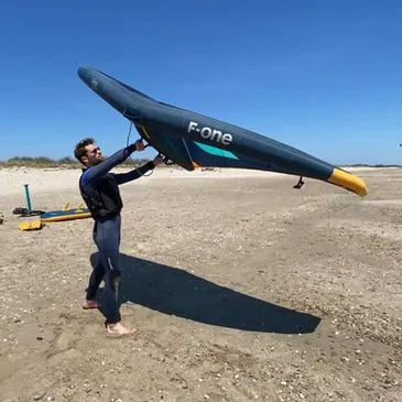 Surf et Sport de Glisse en région Languedoc-Roussillon Surf et Sport de Glisse en région Languedoc-Roussillon