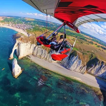 Baptême en ULM Pendulaire - Survol de la Côte d'Albâtre Baptême en ULM Pendulaire - Survol de la Côte d'Albâtre