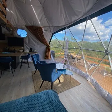 Nuit en Dôme avec Jacuzzi privatif près de Narbonne Nuit en Dôme avec Jacuzzi privatif près de Narbonne