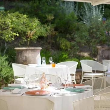 Week end Gastronomique et Spa à Saint-Paul-de-Vence en région PACA et Corse Week end Gastronomique et Spa à Saint-Paul-de-Vence en région PACA et Corse