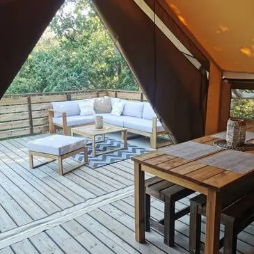 Ansignan, à 50 min de Perpignan, Pyrénées orientales (66) - Weekend et Hébergement Insolite Ansignan, à 50 min de Perpignan, Pyrénées orientales (66) - Weekend et Hébergement Insolite