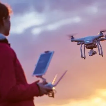 Pilotage de Drone proche Juscorps, à 20 min de Niort