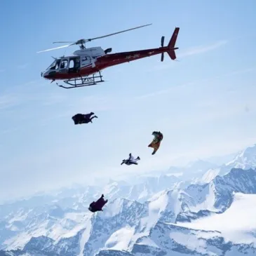 Vol en Wingsuit Tandem à 6000m depuis un Hélicoptère à Courchevel