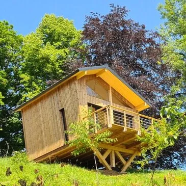 Nuit en Cabane sur Pilotis à Dole Nuit en Cabane sur Pilotis à Dole