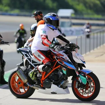 Réserver Stage de pilotage moto en Languedoc-Roussillon Réserver Stage de pilotage moto en Languedoc-Roussillon